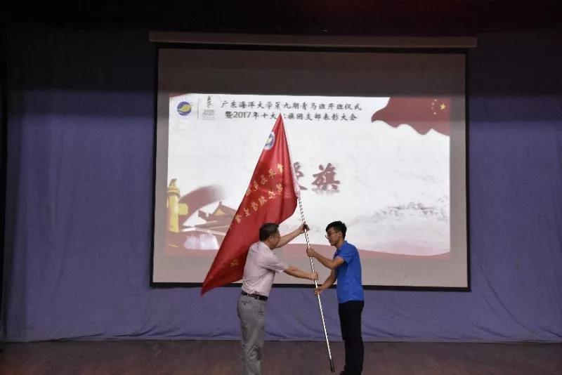 英国上市公司365